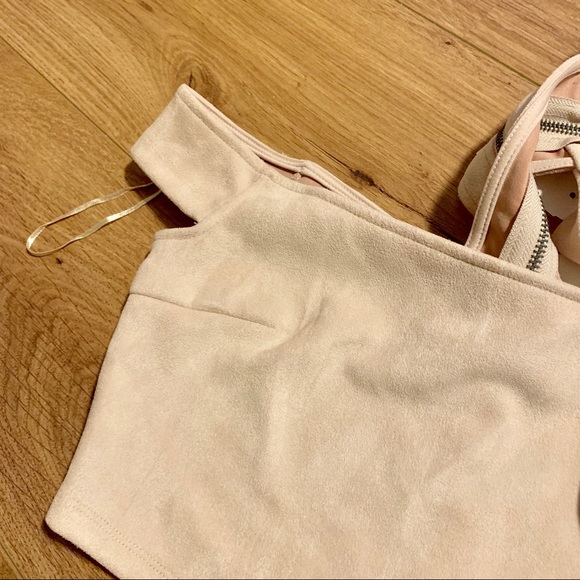 Baby Pink Off the Shoulder Choker Top - Picture 4 of 4